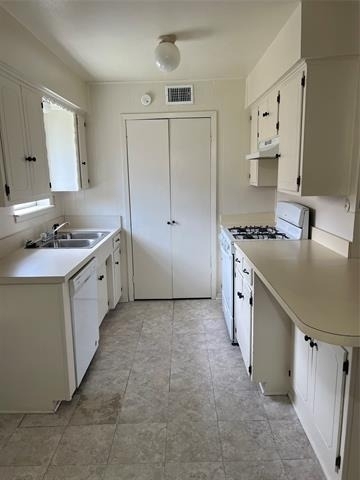 3104 Stanford Street - Photo 2