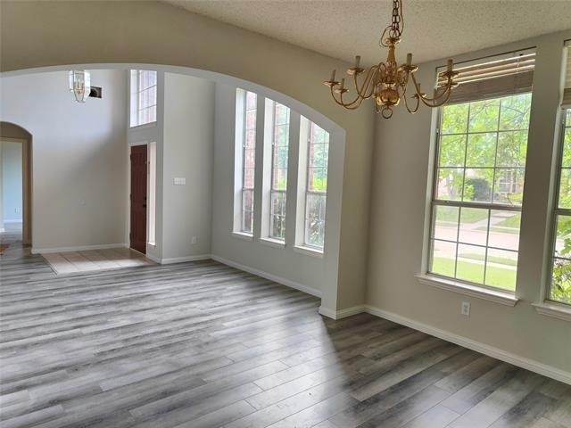 1412 Brenda Lane - Photo 4