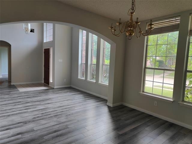 1412 Brenda Lane - Photo 3