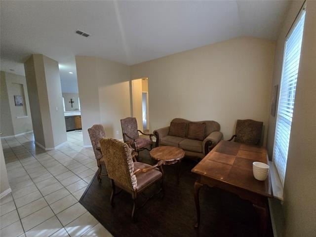 2816 Oakdale Drive - Photo 8