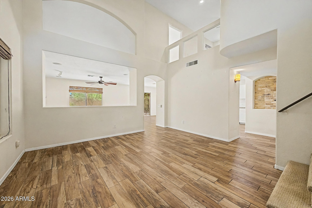 2155 W Olla Avenue - Photo 6