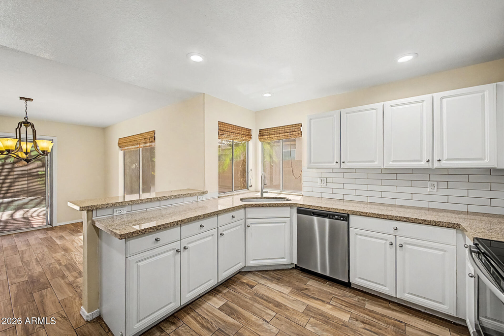 2155 W Olla Avenue - Photo 13