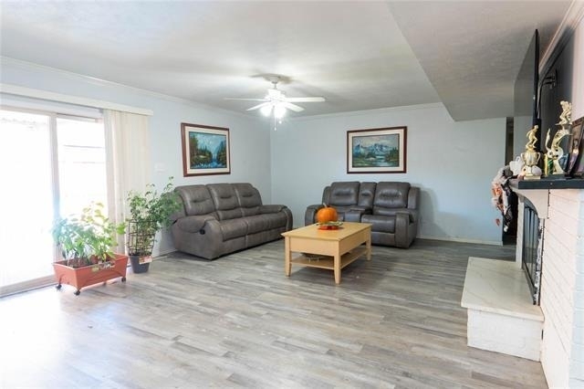8512 Londonderry Lane - Photo 3