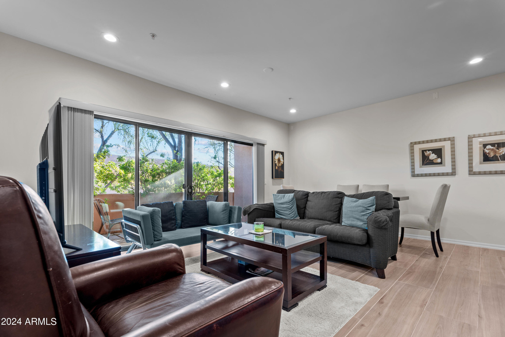 20660 N 40th Street - Photo 6
