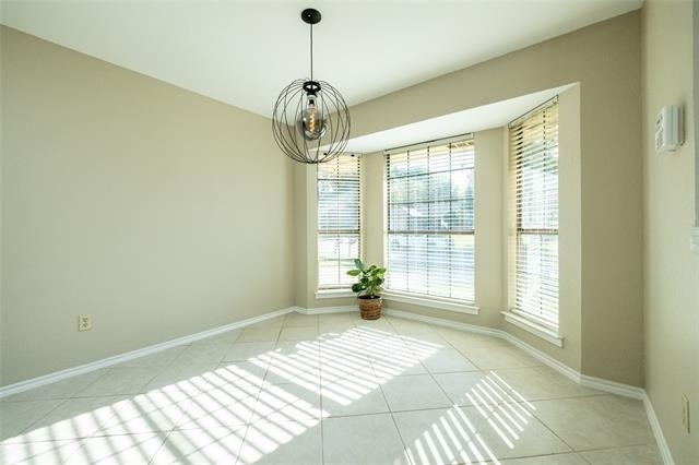 2403 Bayberry Lane - Photo 4