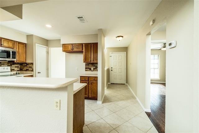 2403 Bayberry Lane - Photo 12
