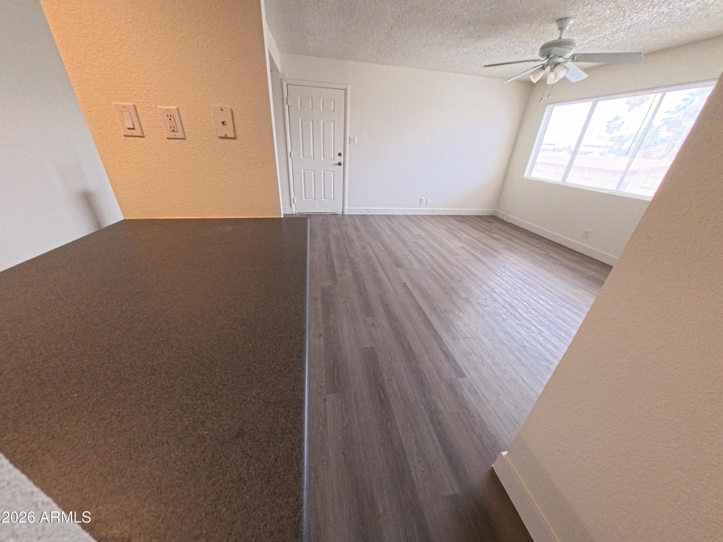 424 W Brown Road - Photo 1