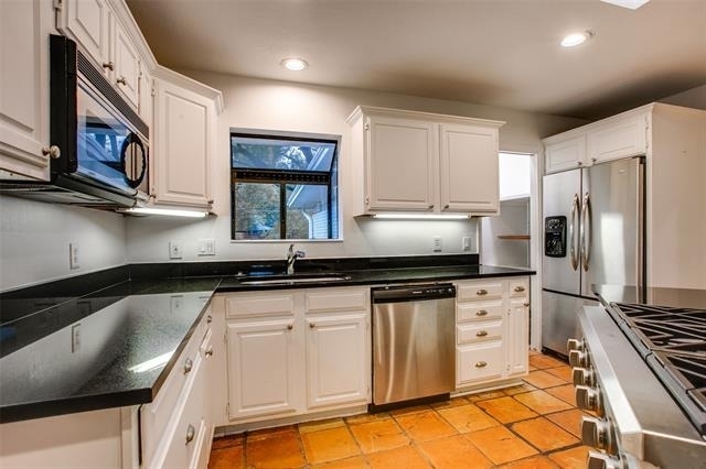 5815 Walnut Hill Lane - Photo 15
