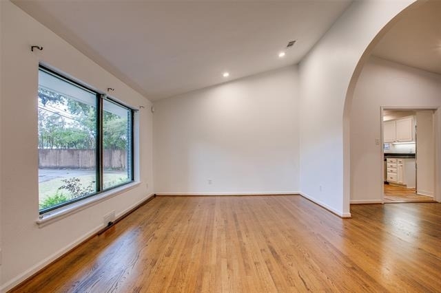 5815 Walnut Hill Lane - Photo 10