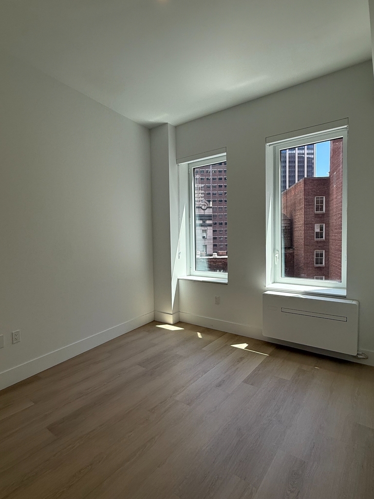 Broad street - Photo 3