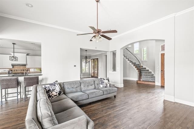 1321 Cotulla Drive - Photo 7