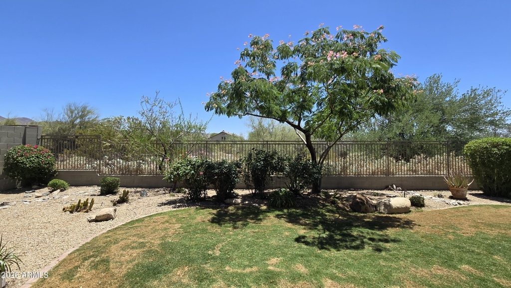 10335 E Rosemary Lane - Photo 29