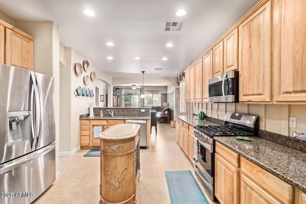 6833 W St Charles Avenue - Photo 10
