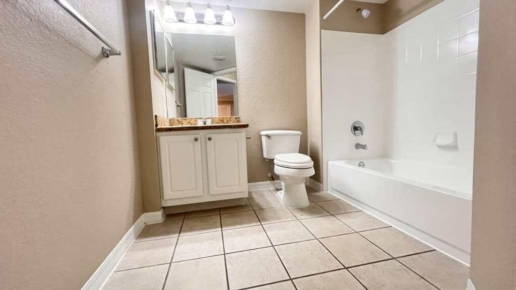 15155 Michelangelo Boulevard - Photo 5