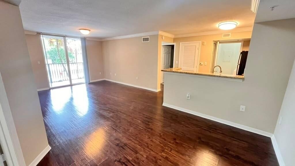 15155 Michelangelo Boulevard - Photo 13