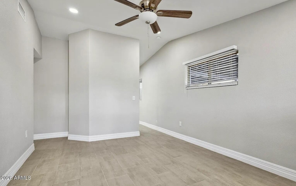 2068 E Howe Avenue - Photo 3