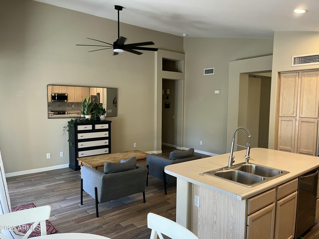 1181 W Goldfinch Way - Photo 14