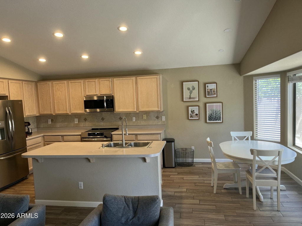 1181 W Goldfinch Way - Photo 12