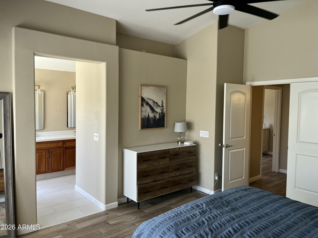 1181 W Goldfinch Way - Photo 20