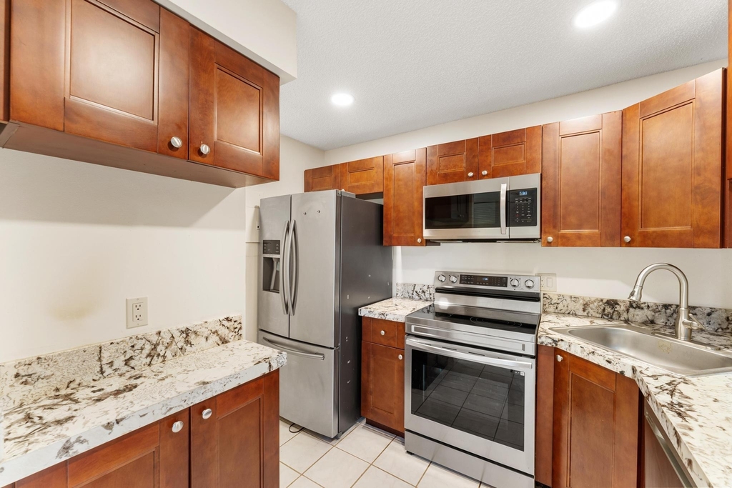 1108 Green Pine Boulevard - Photo 9