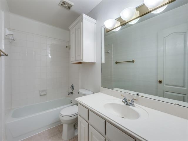 4684 Old Pond Drive - Photo 20