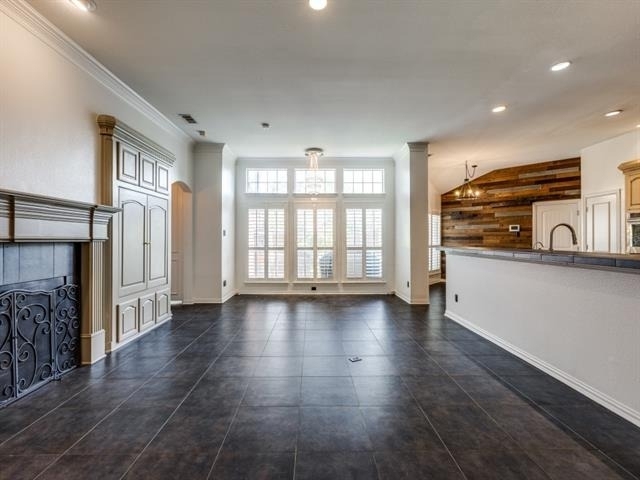 4684 Old Pond Drive - Photo 4