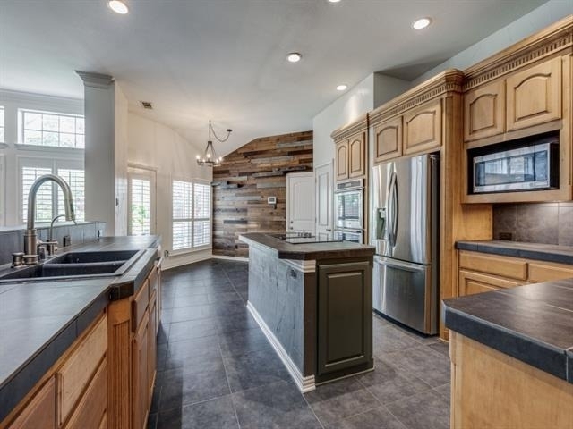 4684 Old Pond Drive - Photo 6