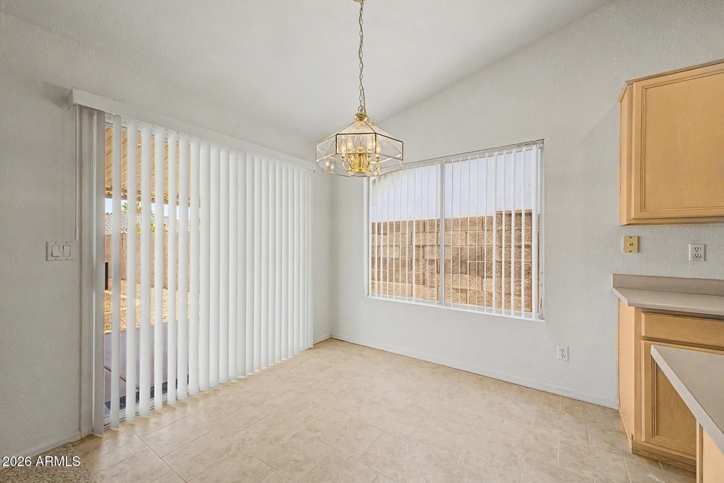 1407 W Bluefield Avenue - Photo 9