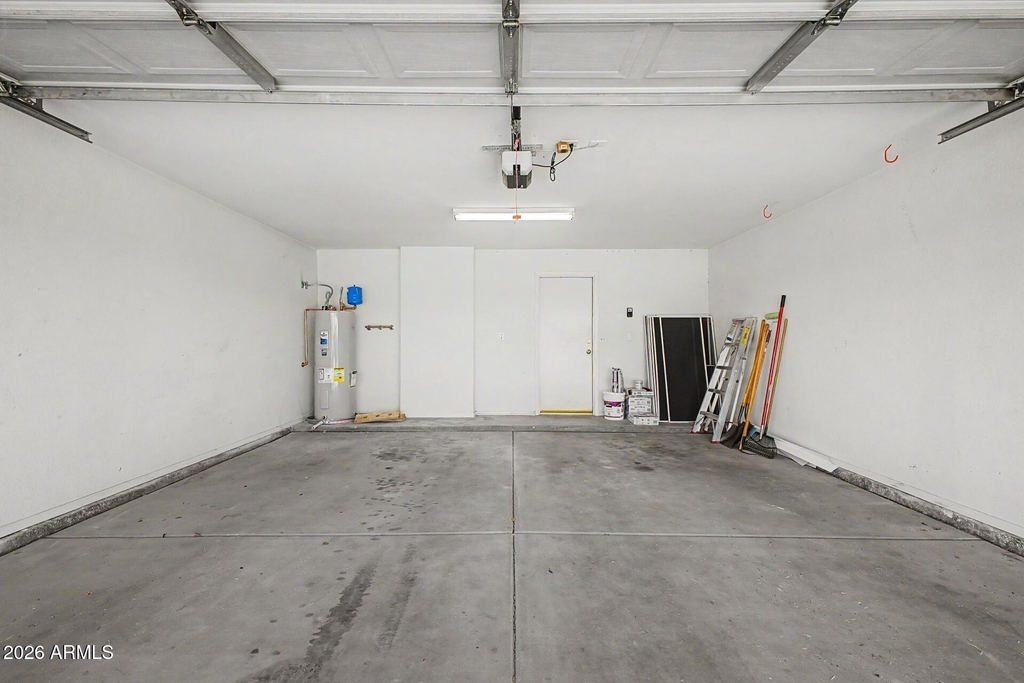 1407 W Bluefield Avenue - Photo 27