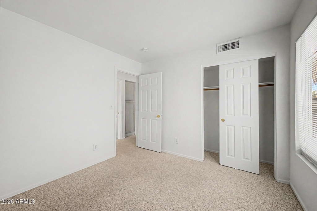 1407 W Bluefield Avenue - Photo 19