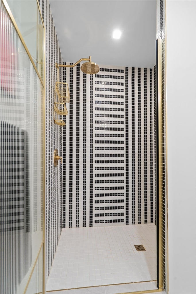 2700 Nw 2nd Avenue - Photo 9