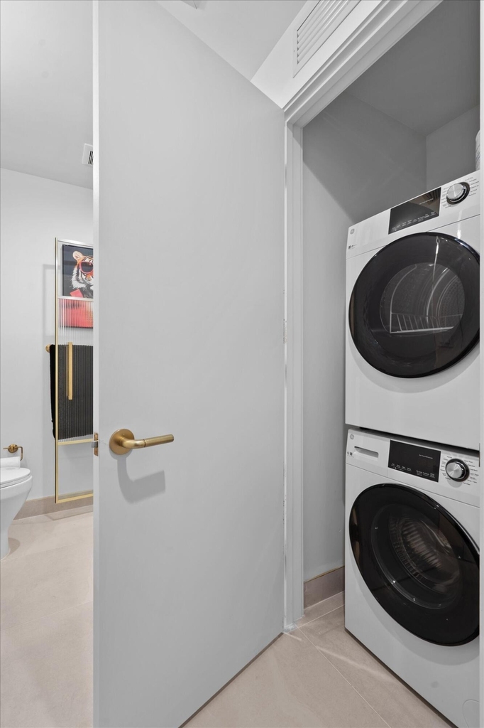 2700 Nw 2nd Avenue - Photo 10
