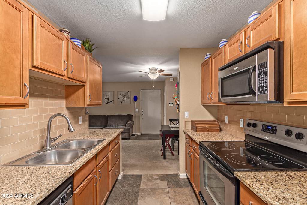 200 E Southern Avenue - Photo 7