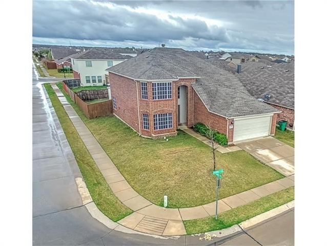 8801 Sierra Trail - Photo 0