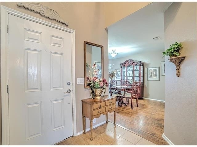 8801 Sierra Trail - Photo 1