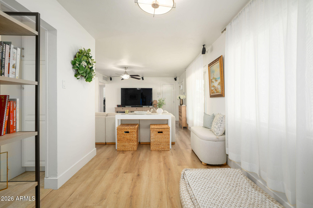 4813 E Fairmount Avenue - Photo 22
