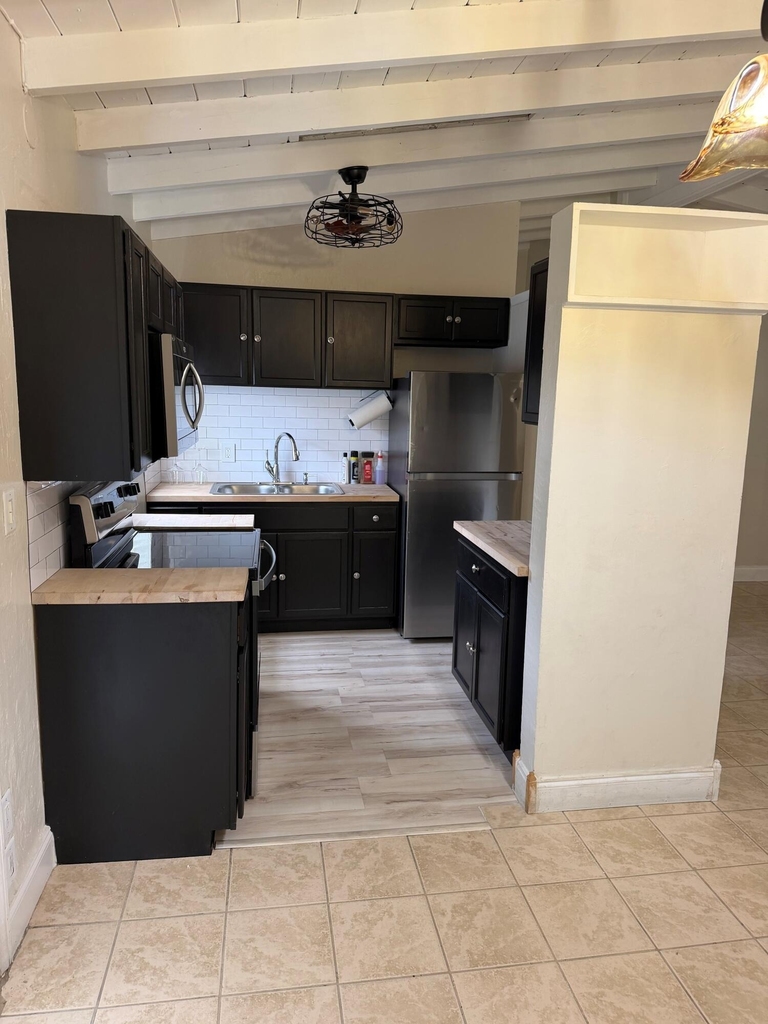 804 Sw 24th Avenue - Photo 4