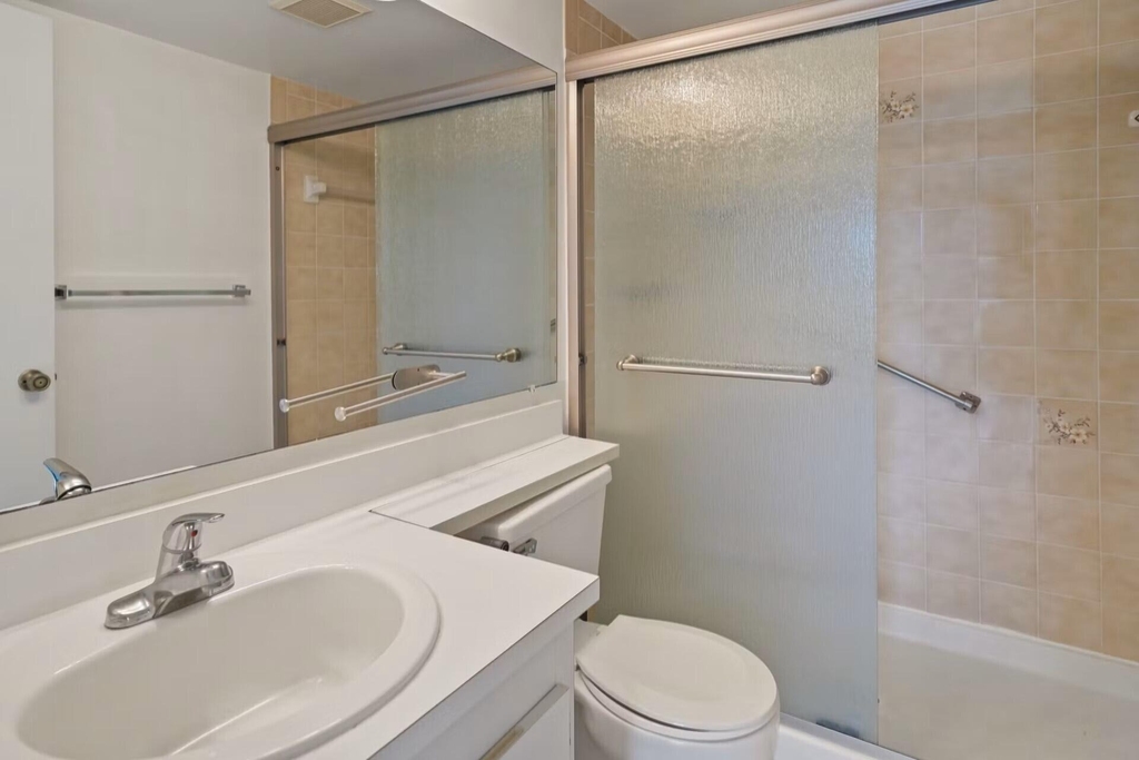 802 Sky Pine Way - Photo 8