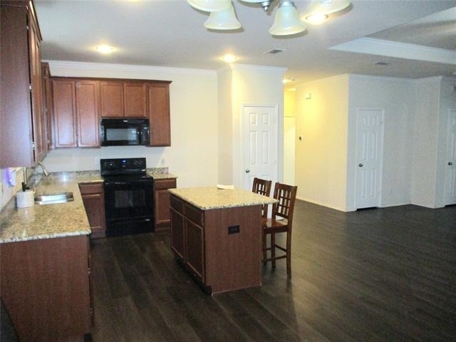 2424 Gelbray Place - Photo 9