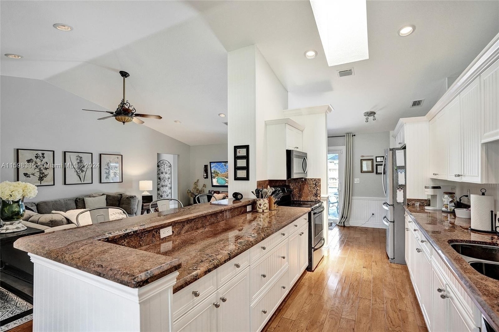 874 Blueberry Drive - Photo 1