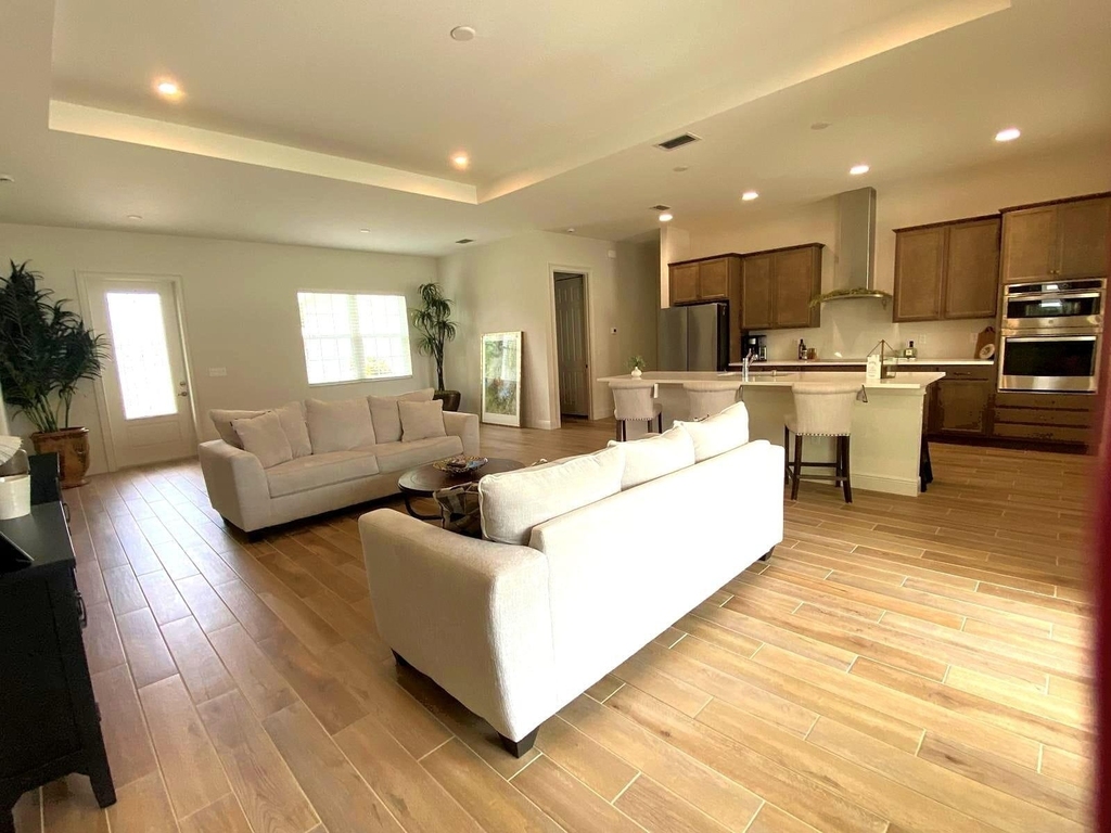 1719 Sw Bradway Lane - Photo 8