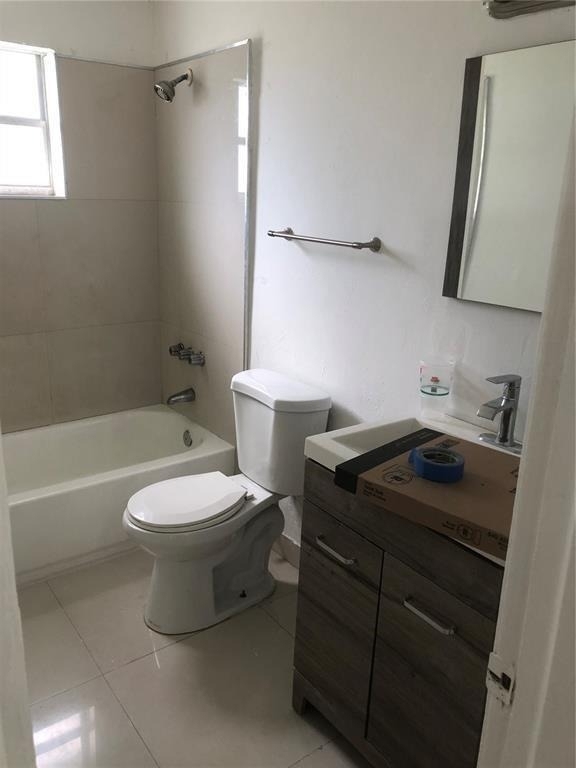 839 Nw 14th Avenue - Photo 5