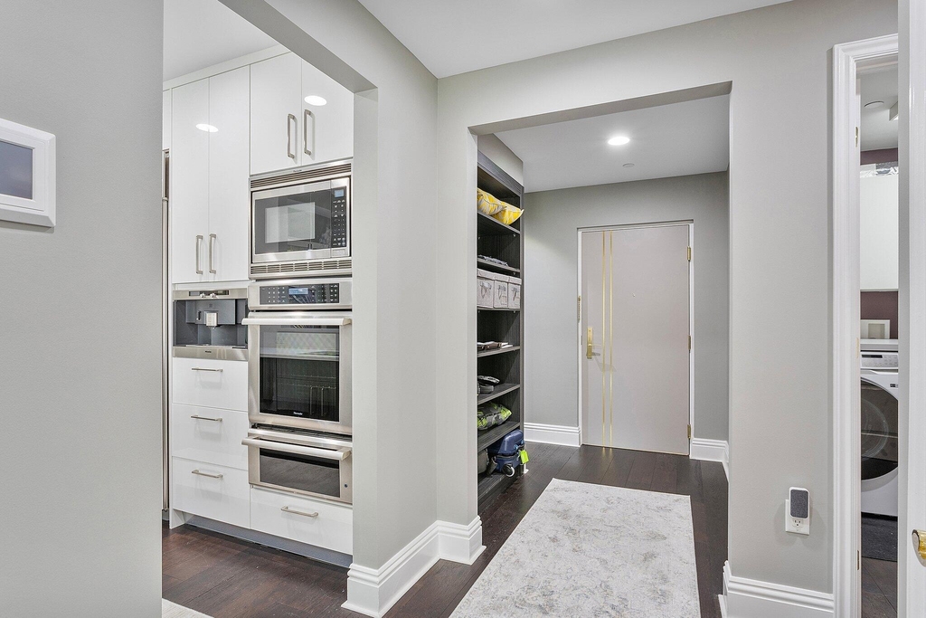 200 E Palmetto Park Road - Photo 13