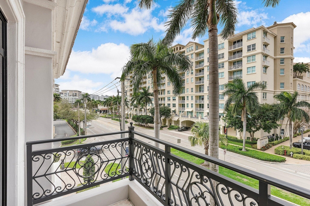 200 E Palmetto Park Road - Photo 26