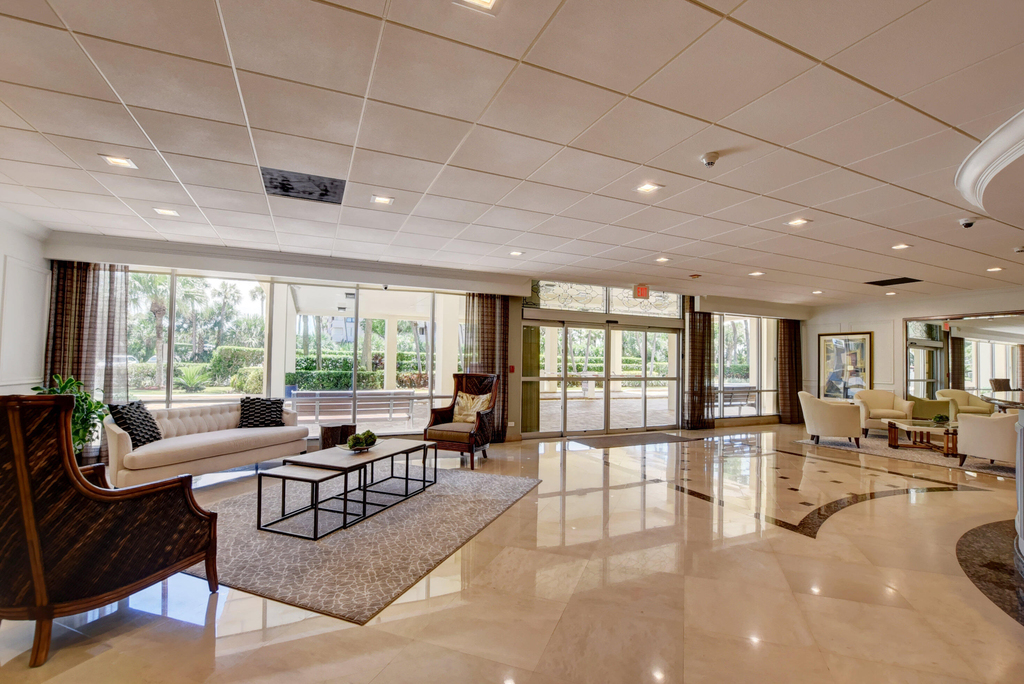 2121 N Ocean Boulevard - Photo 32