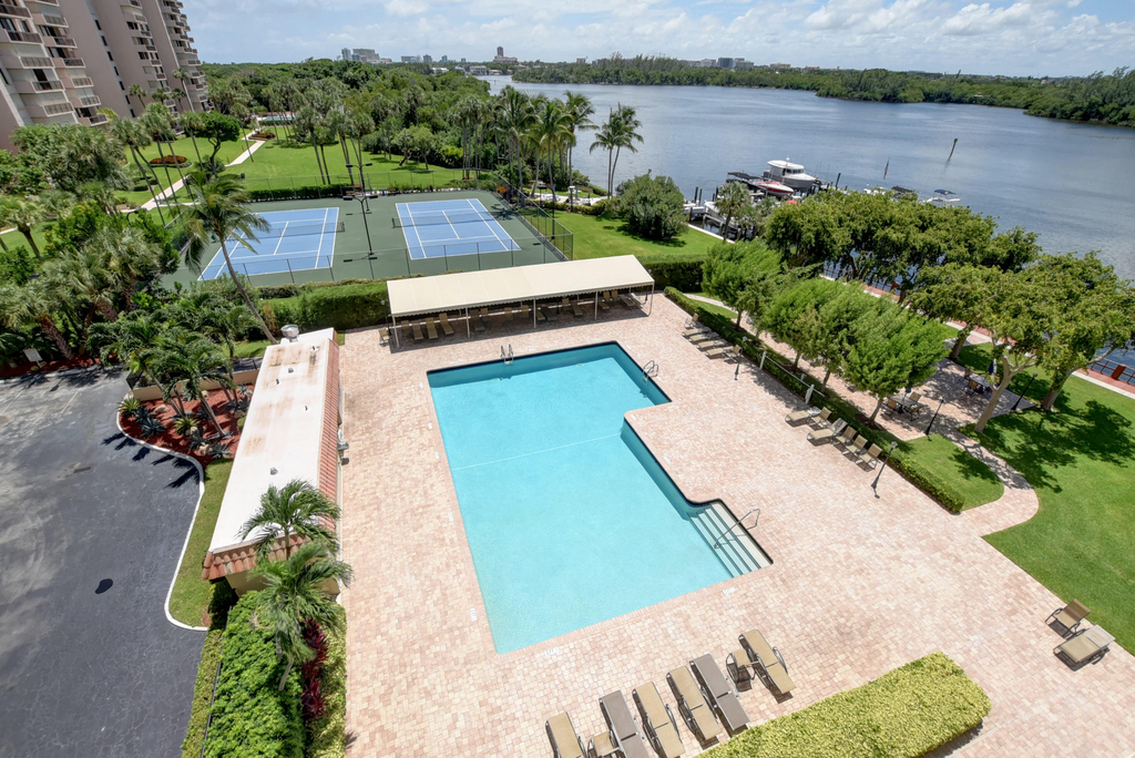 2121 N Ocean Boulevard - Photo 46