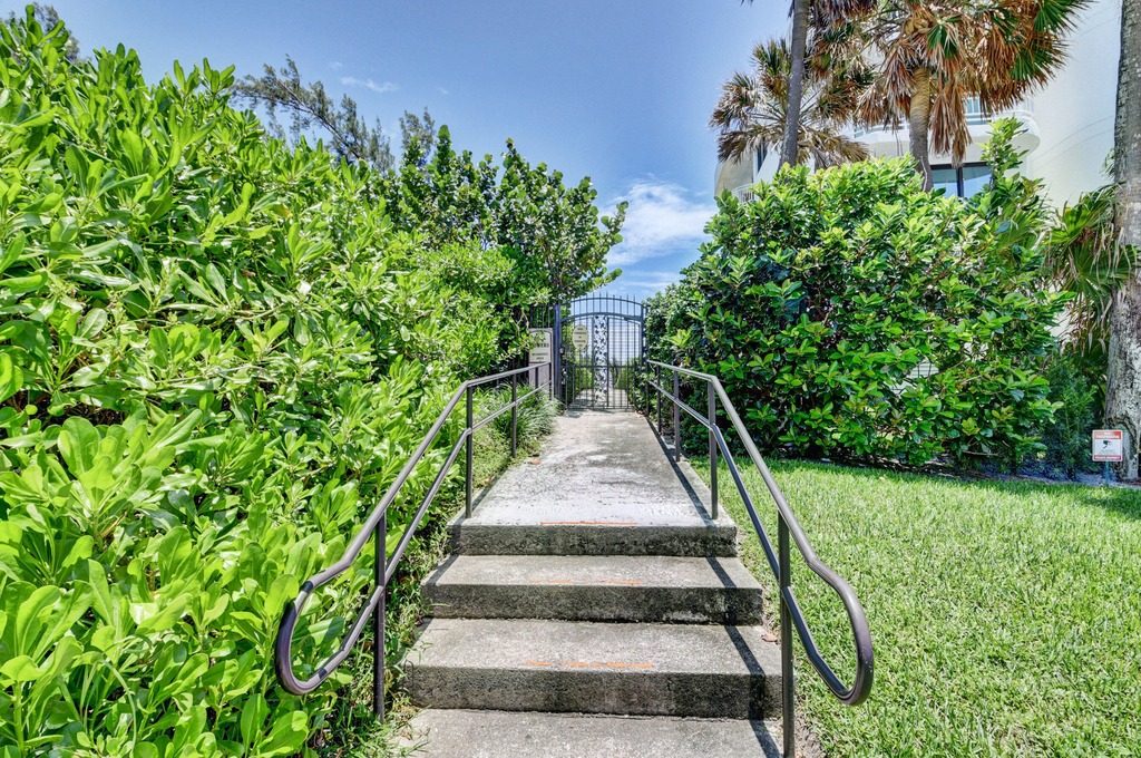 2121 N Ocean Boulevard - Photo 47