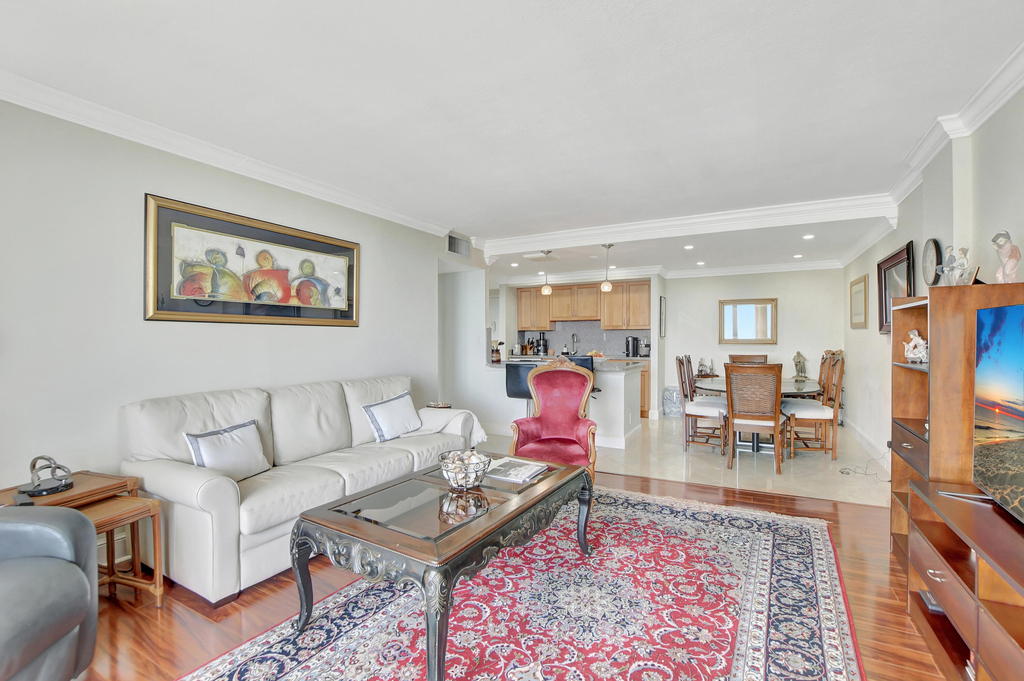 2121 N Ocean Boulevard - Photo 15