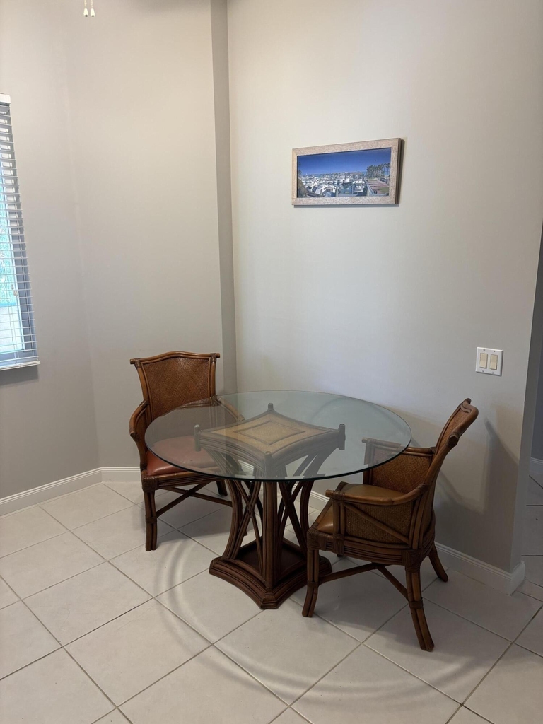 6 E Harbour Isle Dr Drive E - Photo 17