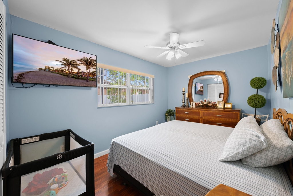 7649 Kismet Street - Photo 17